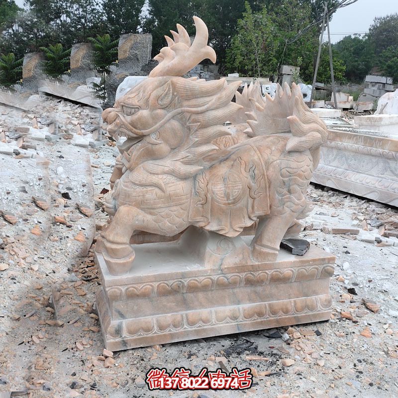 傳承古老文化，精美大理石麒麟雕塑