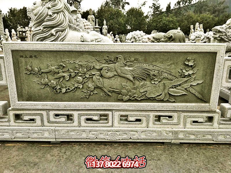 大理石綠浮雕欄桿，為景區(qū)裝飾錦上添花