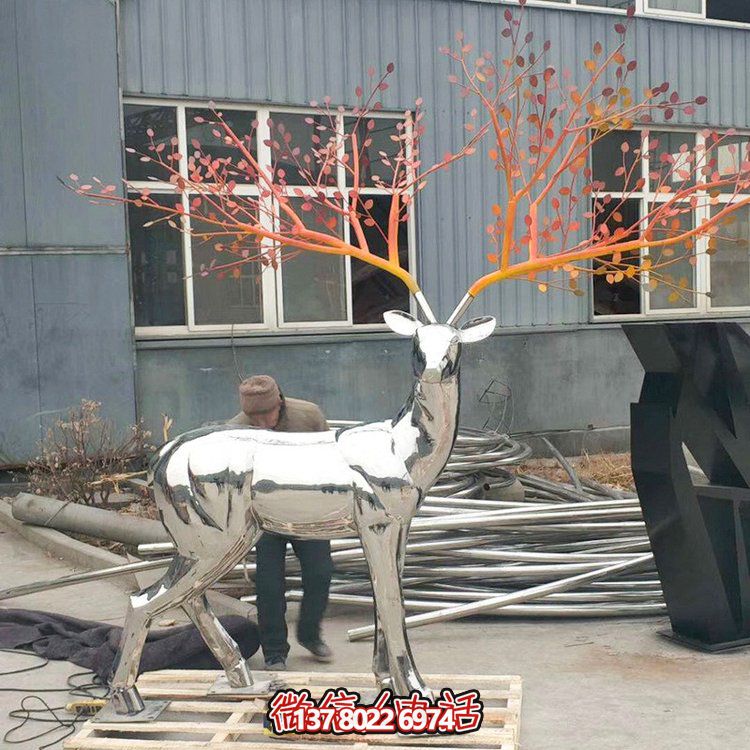 精致不銹鋼鏡面雕塑擺件，為您的園林景觀增添精彩