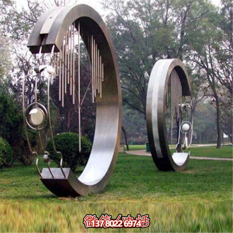不銹鋼圓環(huán)創(chuàng)意雕塑，點亮園林景觀裝飾