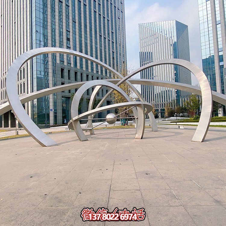 不銹鋼雕塑梅花鹿，現(xiàn)代幾何園林景觀裝飾