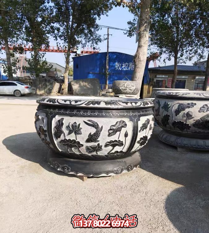 古典仿古石雕魚缸，添點家園庭院荷花水景
