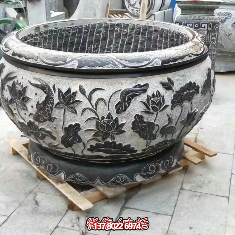 青石石雕浮雕蓮花鯉魚(yú)庭院擺件花盆雕塑 青石石雕浮雕蓮花鯉魚(yú)庭院擺件花盆雕塑
