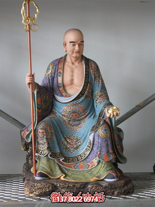 景區寺廟樹脂彩繪拿法杖的十八羅漢雕塑 景區寺廟樹脂彩繪拿法杖的十八羅漢雕塑