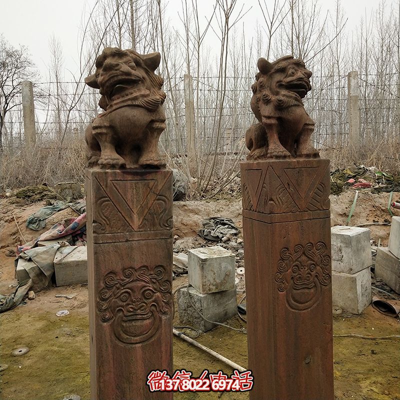仿銅獅子園林門前擺放拴馬柱雕塑 仿銅獅子園林門前擺放拴馬柱雕塑